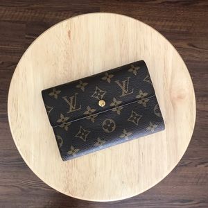 LOUIS VUITTON Monogram Porte Tresor Etui Papier wallet